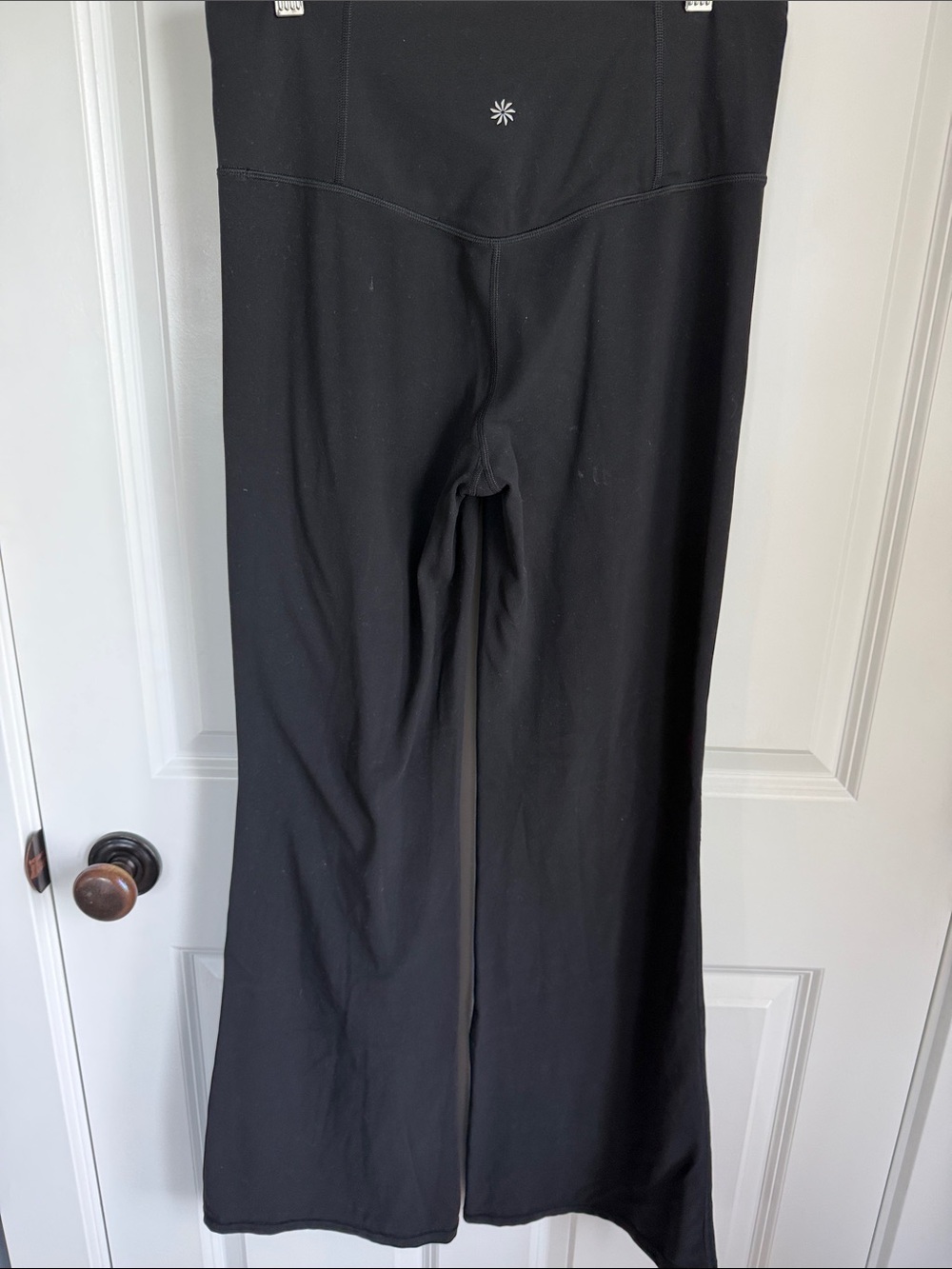 Athleta Size M * Elation Flare Pant * M